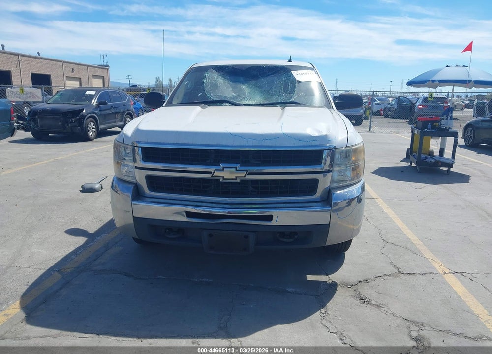 2007 CHEVROLET SILVERADO 2500HD WORK TRUCK VIN: 1GCHC24K37E598972