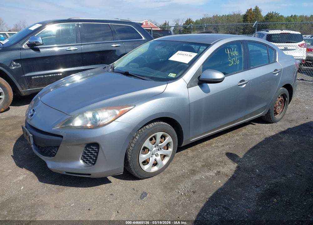 2013 MAZDA 3 I SPORT VIN: JM1BL1U80D1705418