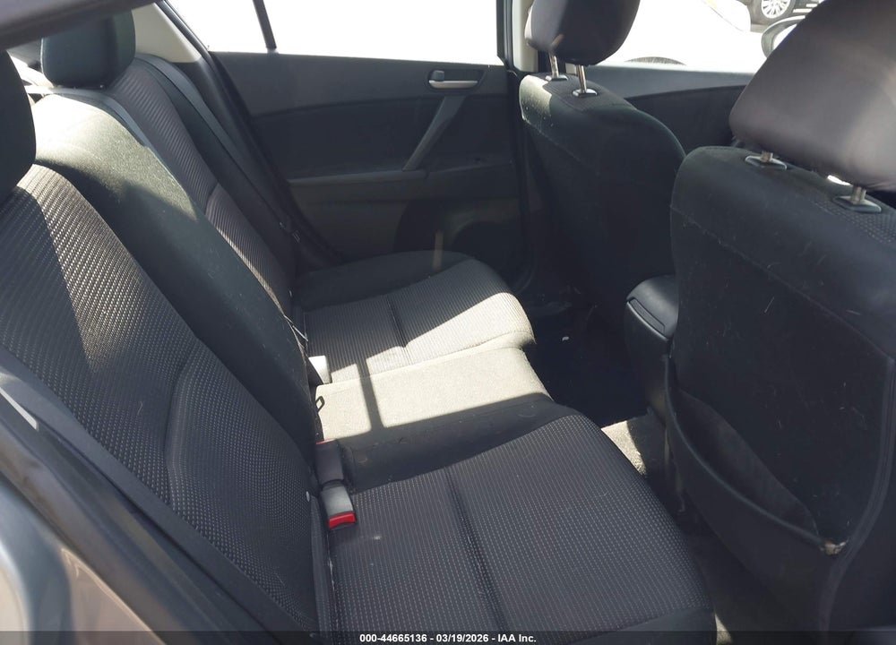 2013 MAZDA 3 I SPORT VIN: JM1BL1U80D1705418