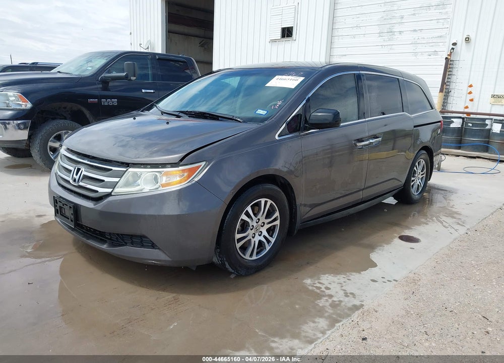 2011 HONDA ODYSSEY EX VIN: 5FNRL5H4XBB079619