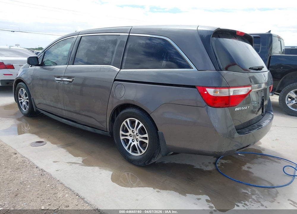 2011 HONDA ODYSSEY EX VIN: 5FNRL5H4XBB079619