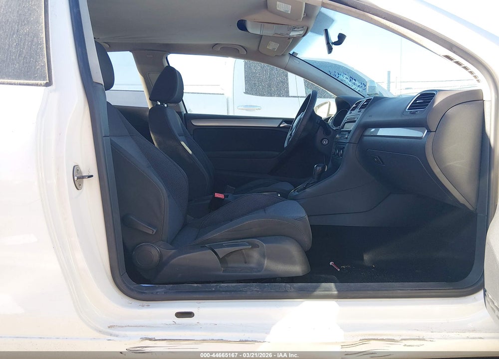 2011 VOLKSWAGEN GOLF 2.5L 2-DOOR VIN: WVWBB7AJXBW334684