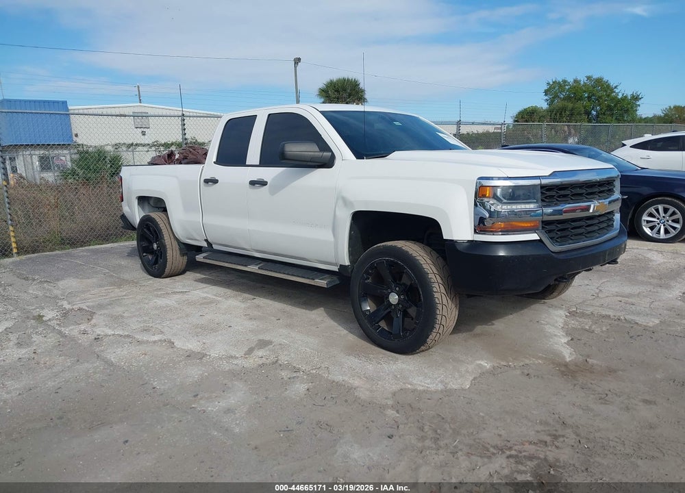 2017 CHEVROLET SILVERADO 1500 WT VIN: 1GCRCNEH1HZ243592