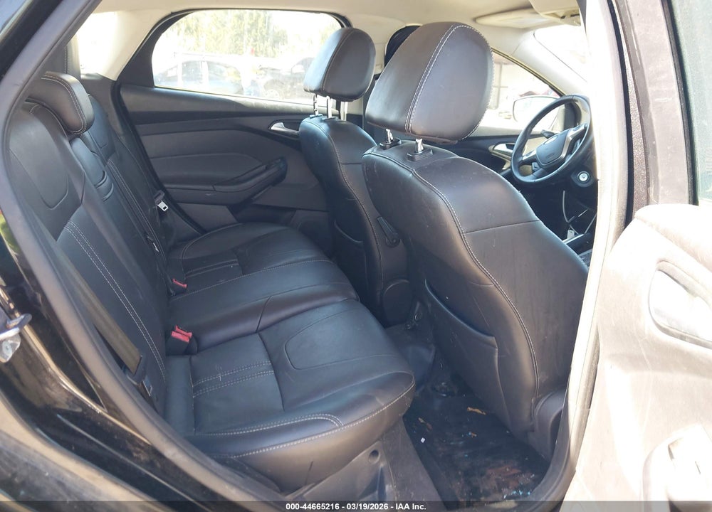 2013 FORD FOCUS SE VIN: 1FADP3K23DL141359