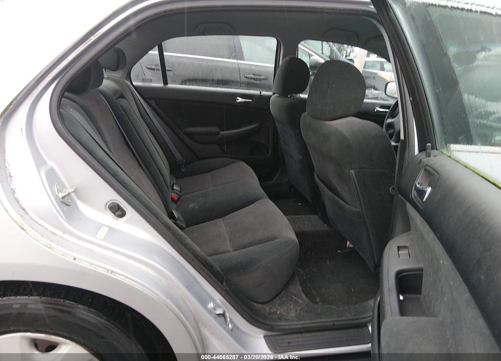 2004 HONDA ACCORD 2.4 LX VIN: 1HGCM56364A098579
