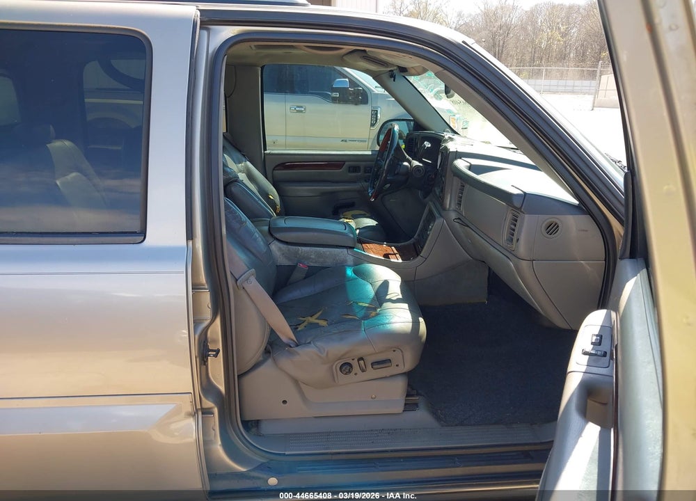 2002 CADILLAC ESCALADE EXT STANDARD VIN: 3GYEK63N42G280265