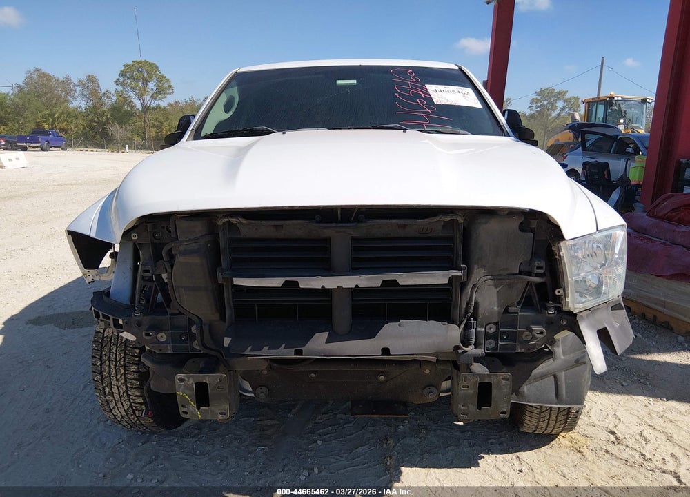 2016 RAM 1500 TRADESMAN VIN: 1C6RR7FT1GS261375