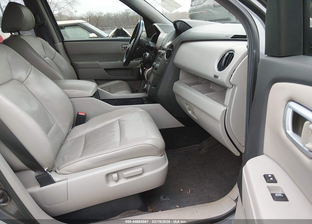 2012 HONDA PILOT TOURING VIN: 5FNYF4H96CB082026