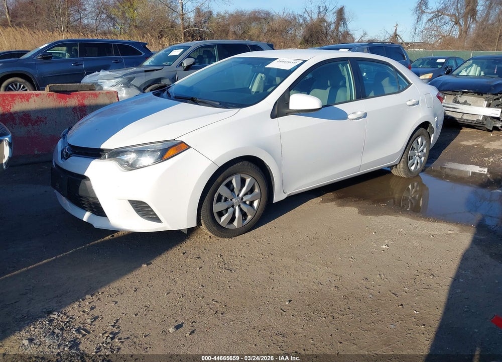 2015 TOYOTA COROLLA LE VIN: 2T1BURHE2FC338225