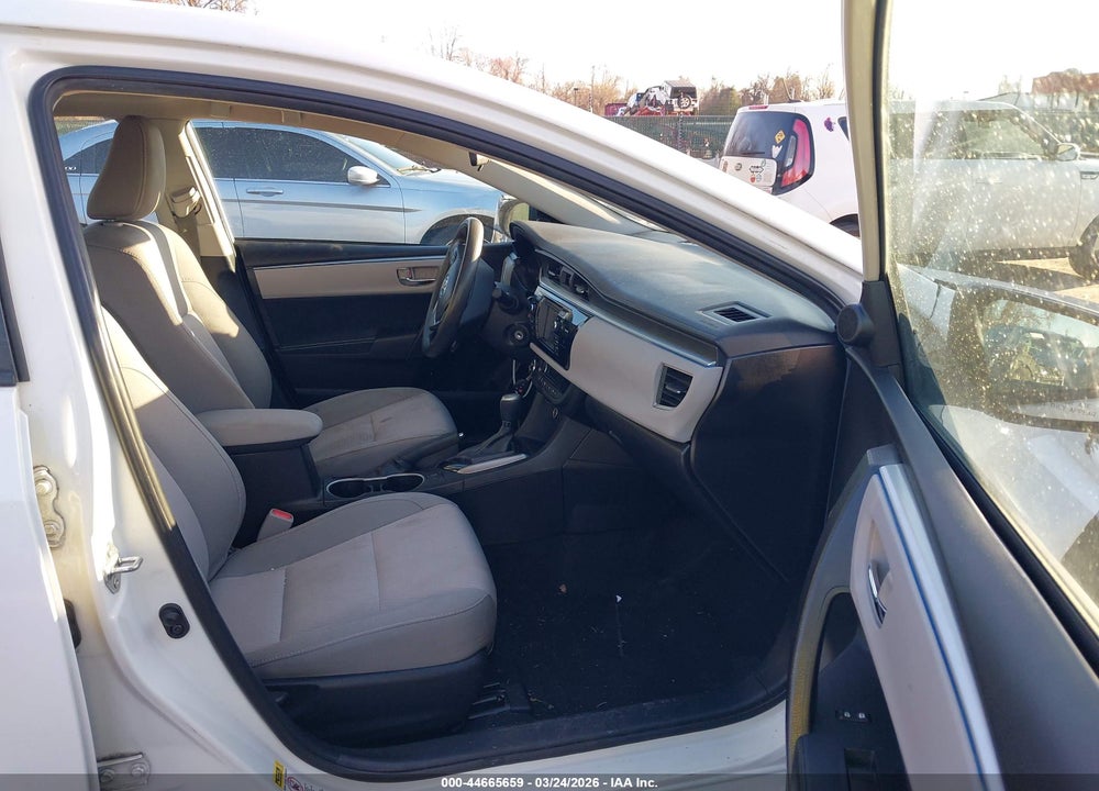 2015 TOYOTA COROLLA LE VIN: 2T1BURHE2FC338225