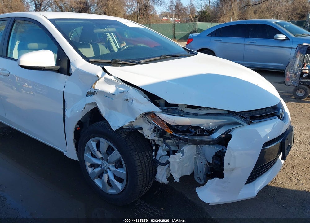 2015 TOYOTA COROLLA LE VIN: 2T1BURHE2FC338225