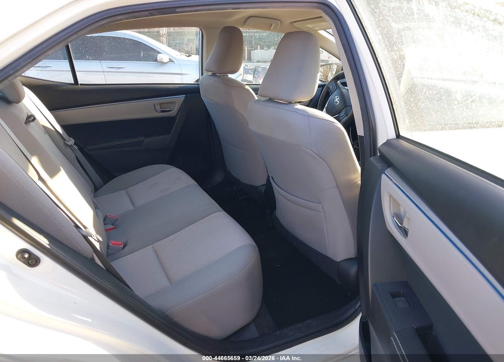 2015 TOYOTA COROLLA LE VIN: 2T1BURHE2FC338225