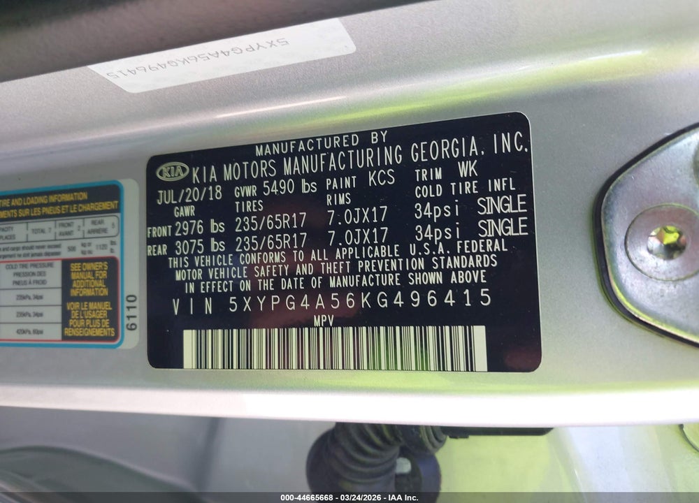 2019 KIA SORENTO 3.3L LX VIN: 5XYPG4A56KG496415