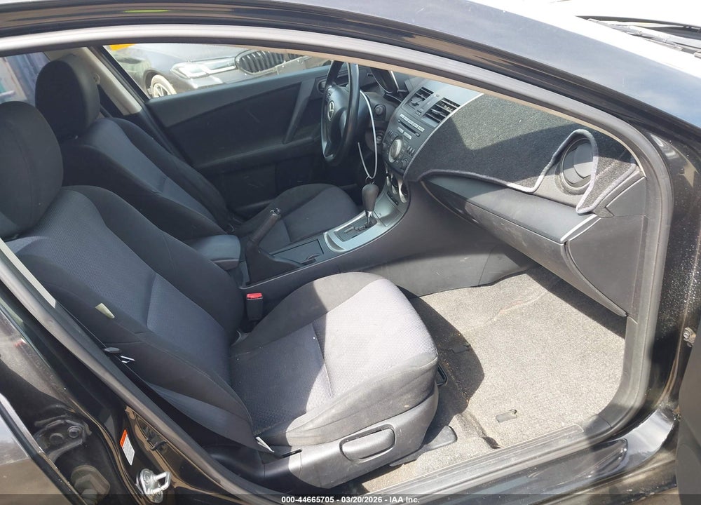 2010 MAZDA 3 I SPORT VIN: JM1BL1SG7A1223745