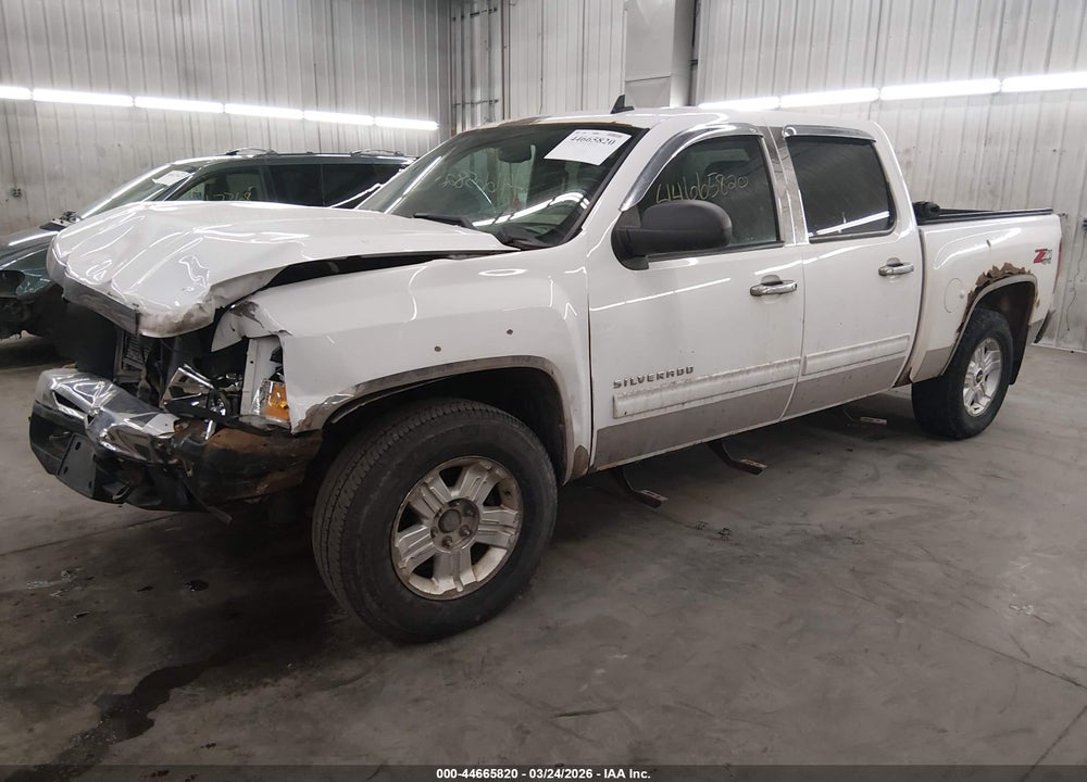 2011 CHEVROLET SILVERADO 1500 LT VIN: 3GCPKSE3XBG377750
