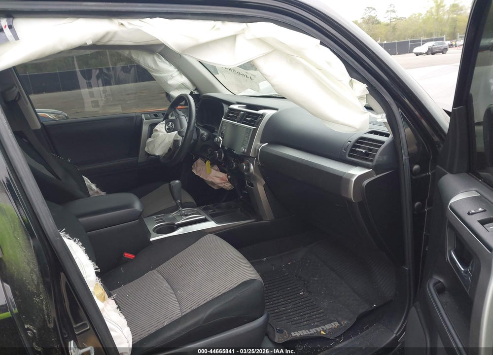 2020 TOYOTA 4RUNNER SR5 VIN: JTEZU5JR9L5222156