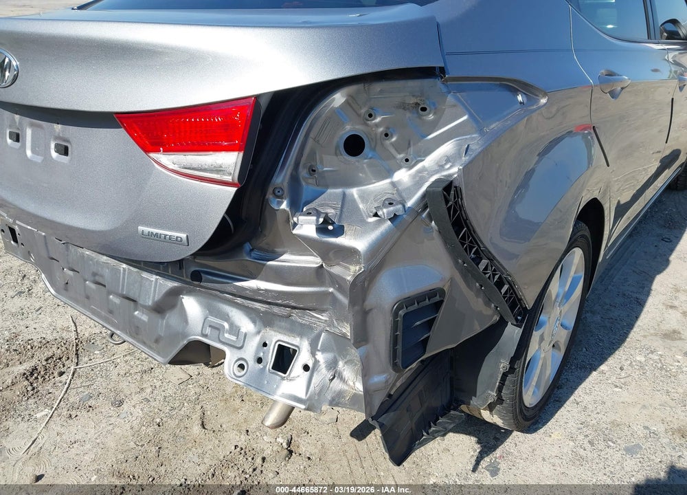 2012 HYUNDAI ELANTRA LIMITED (ULSAN PLANT) VIN: KMHDH4AE1CU468307