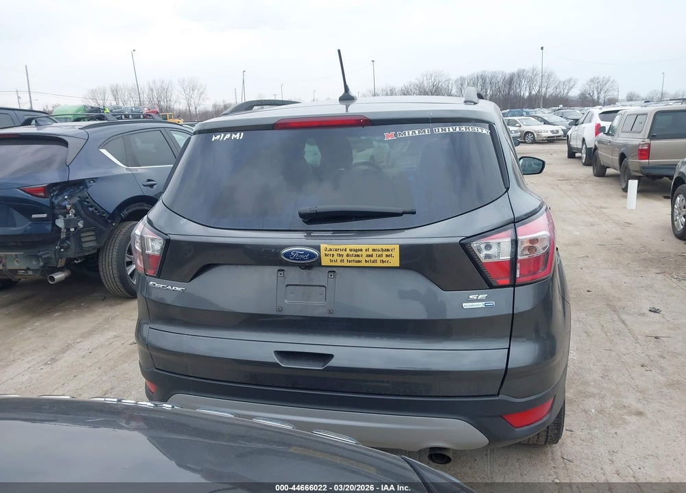 2018 FORD ESCAPE SE VIN: 1FMCU9GD0JUB23284