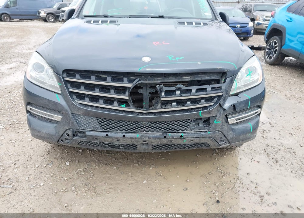 2015 MERCEDES-BENZ ML 350 4MATIC VIN: 4JGDA5HBXFA501428