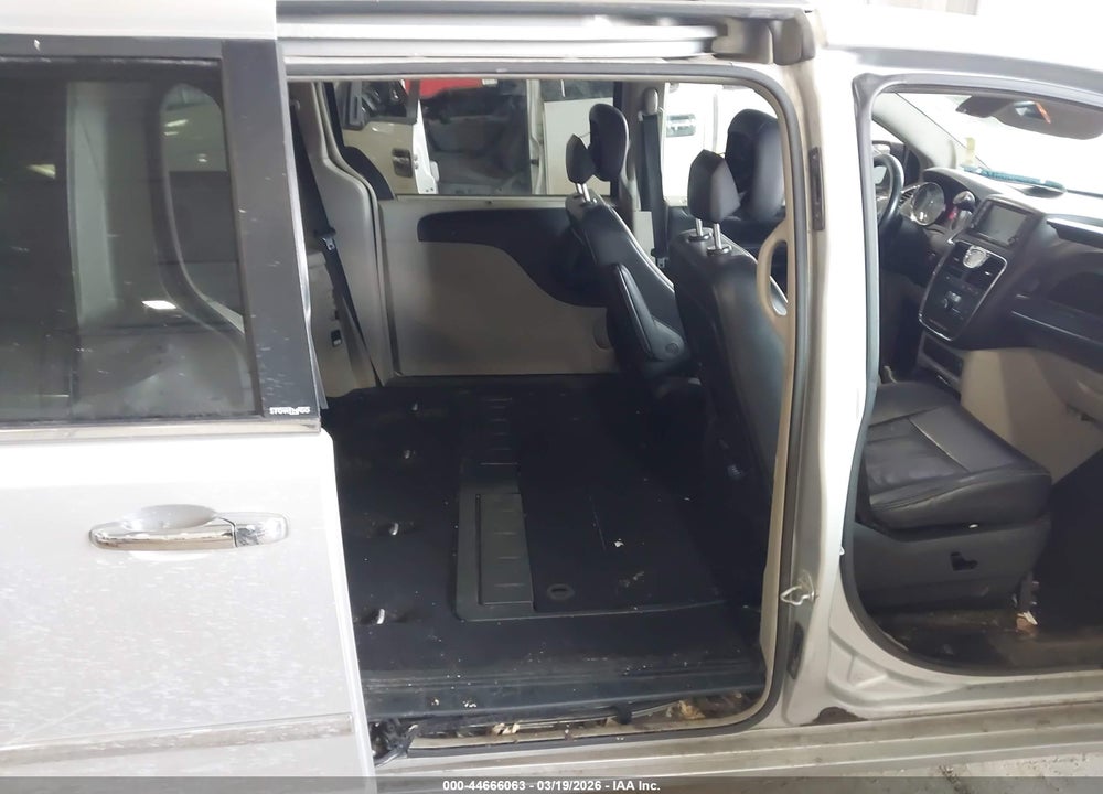 2012 CHRYSLER TOWN & COUNTRY TOURING-L VIN: 2C4RC1CG2CR300775