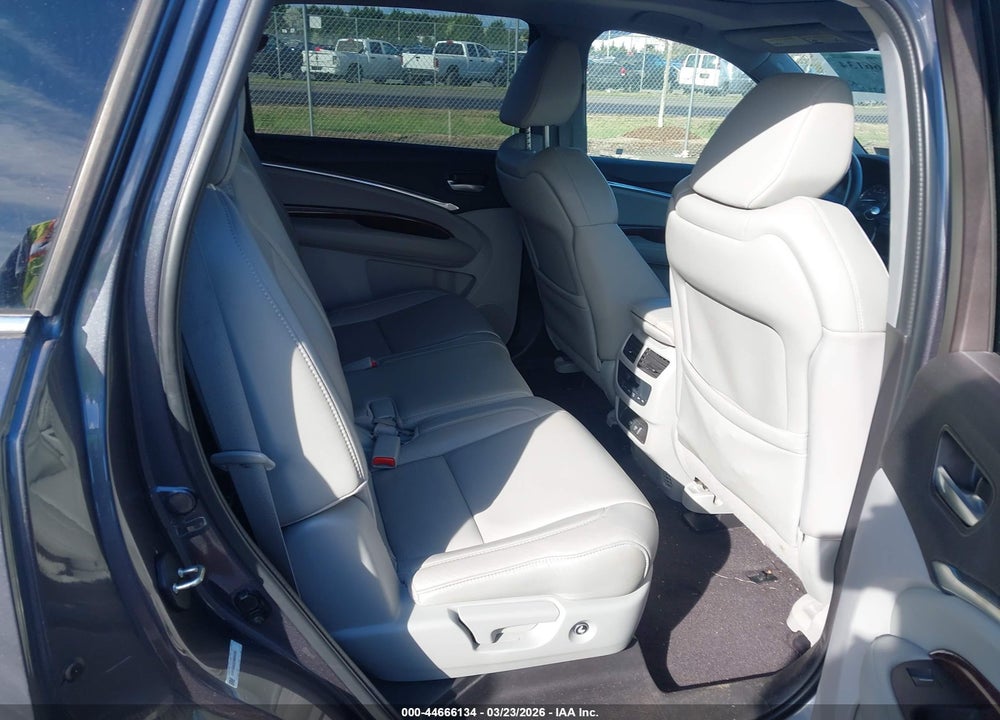 2017 ACURA MDX VIN: 5FRYD4H32HB004592