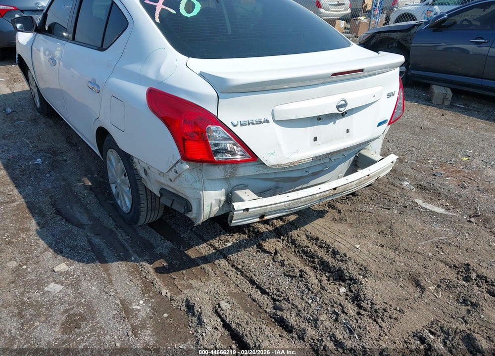 2015 NISSAN VERSA 1.6 SV VIN: 3N1CN7AP3FL848164