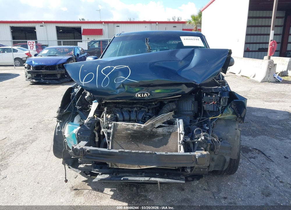 2019 KIA SOUL VIN: KNDJP3A59K7666182