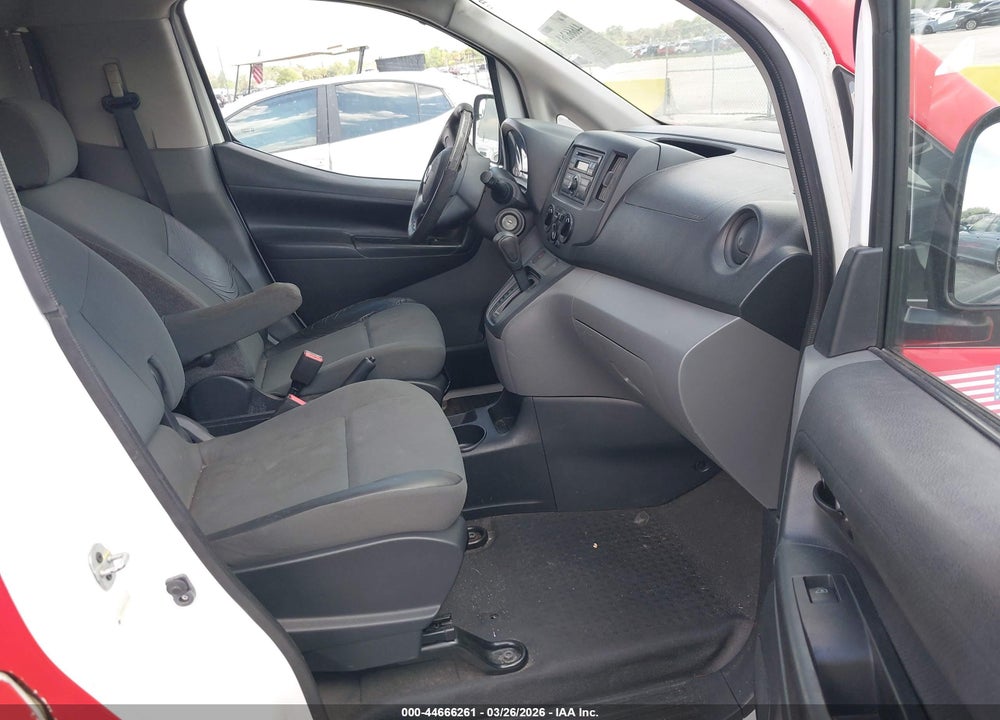 2015 NISSAN NV200 S VIN: 3N6CM0KNXFK731074