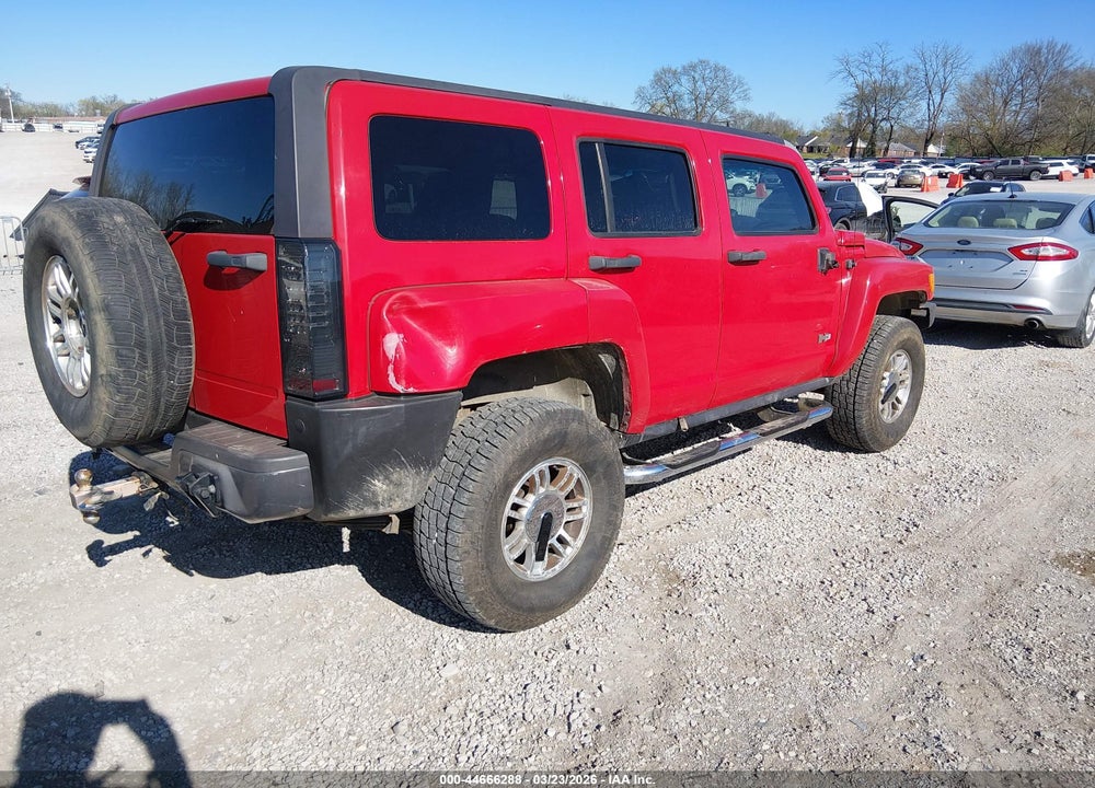 2007 HUMMER H3 SUV VIN: 5GTDN13EX78164070