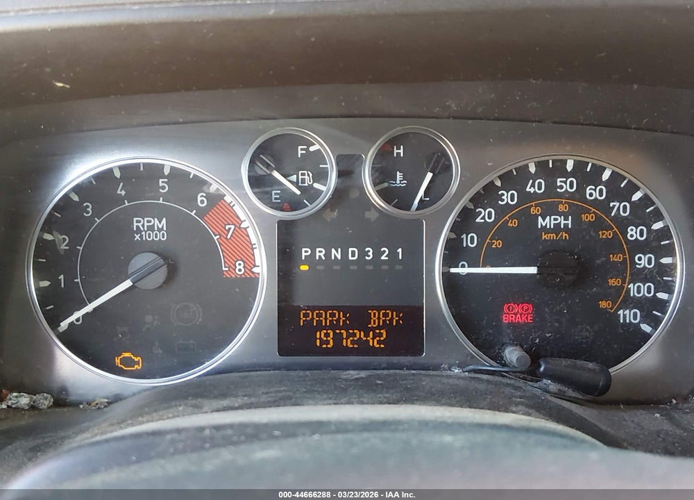 2007 HUMMER H3 SUV VIN: 5GTDN13EX78164070