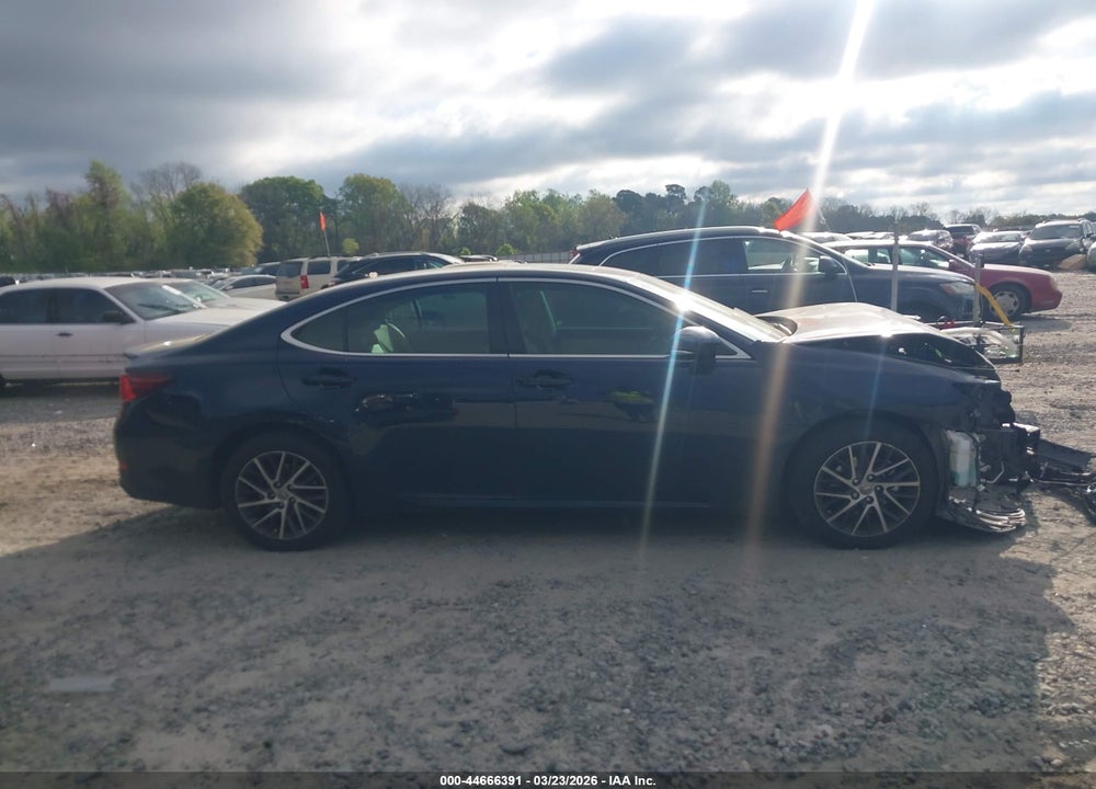 2017 LEXUS ES 350 VIN: 58ABK1GG1HU071728