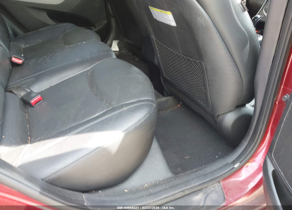 2015 HYUNDAI ELANTRA LIMITED VIN: 5NPDH4AE3FH633342