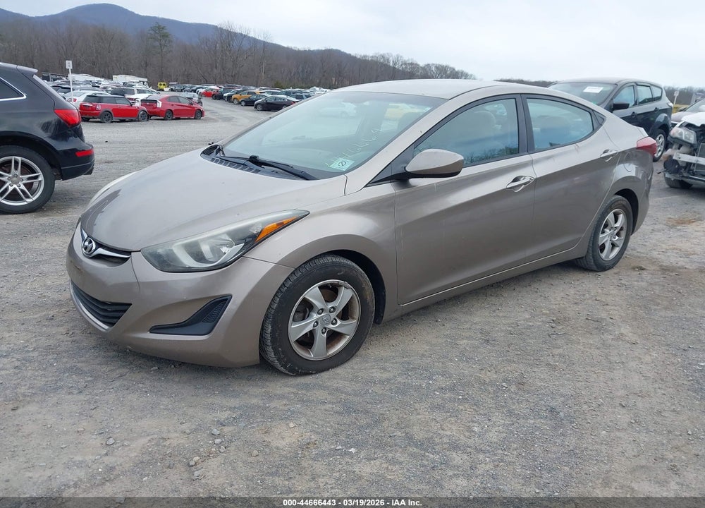 2014 HYUNDAI ELANTRA SE VIN: 5NPDH4AE7EH530004