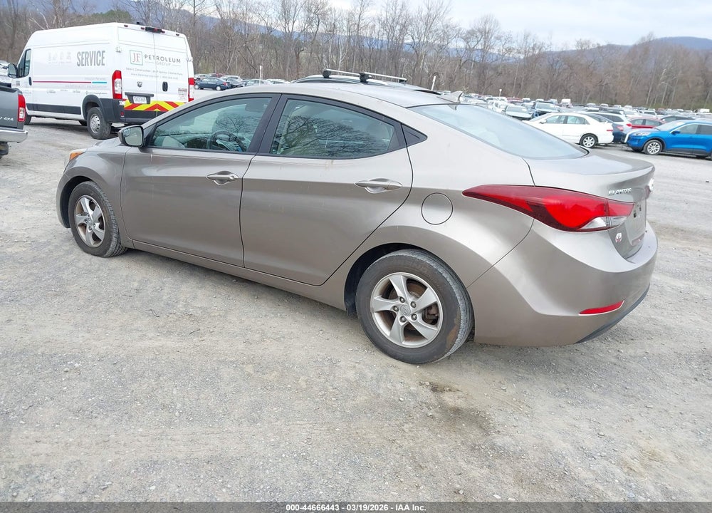 2014 HYUNDAI ELANTRA SE VIN: 5NPDH4AE7EH530004