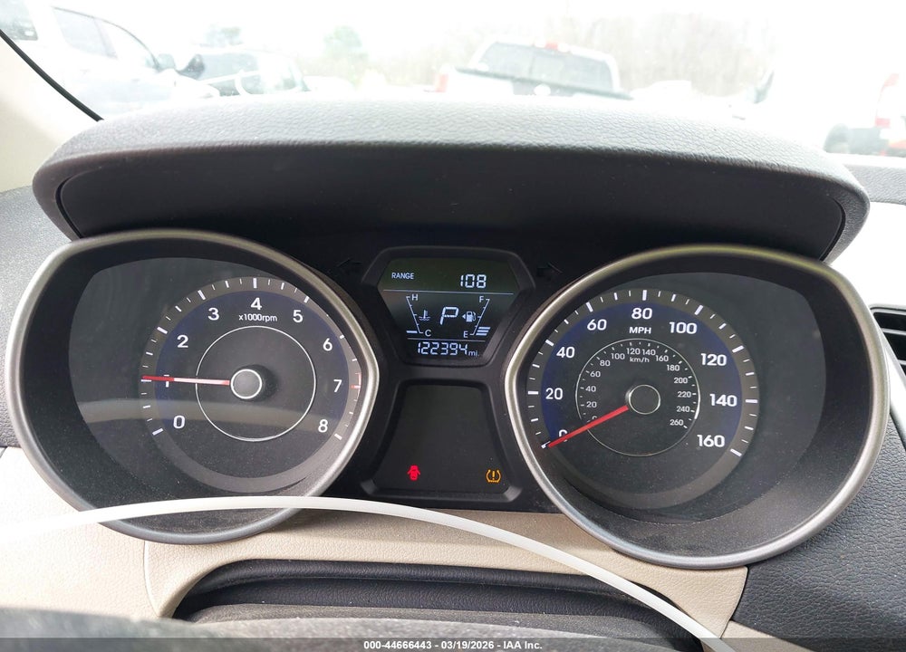 2014 HYUNDAI ELANTRA SE VIN: 5NPDH4AE7EH530004