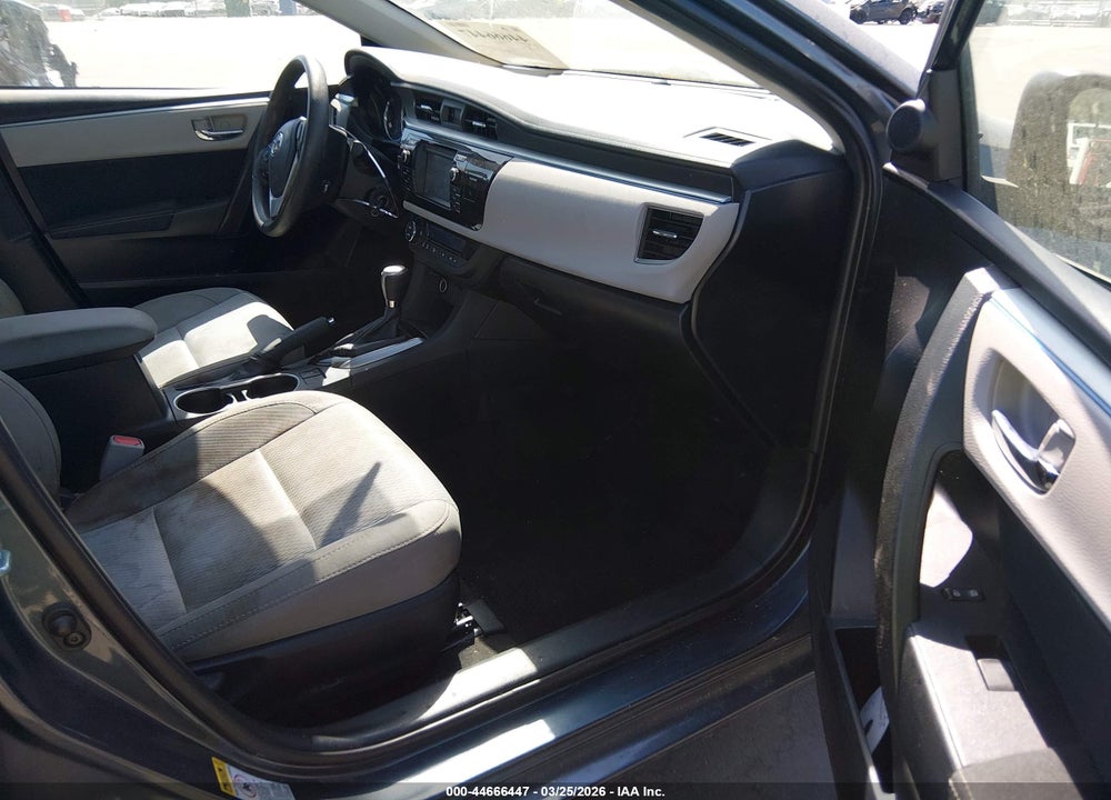 2016 TOYOTA COROLLA LE VIN: 2T1BURHE0GC739581