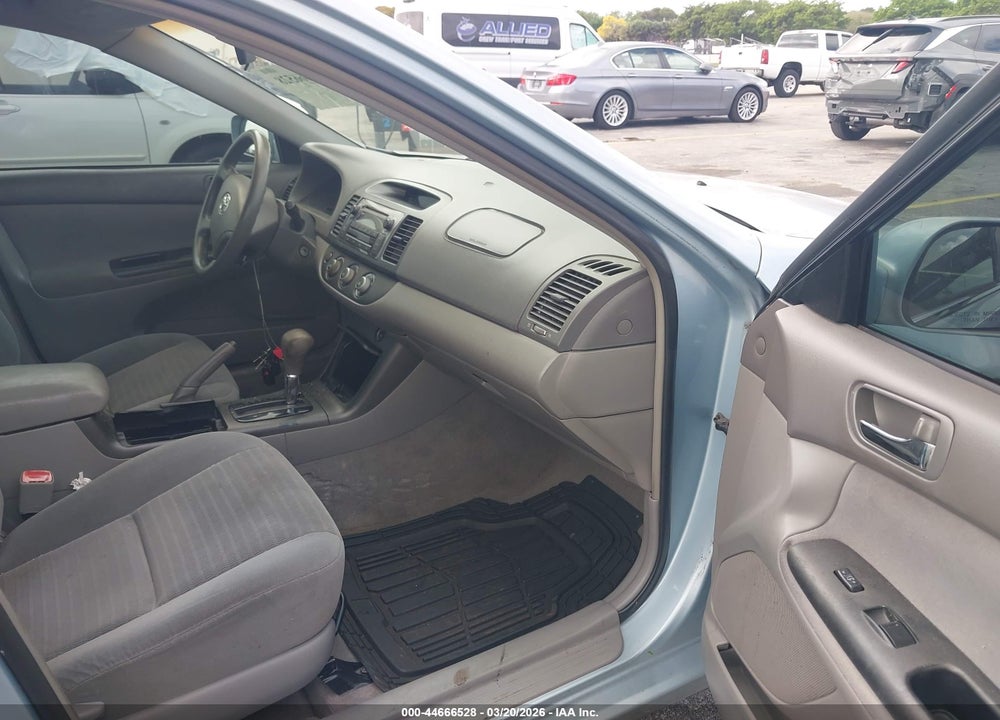 2005 TOYOTA CAMRY LE VIN: 4T1BE32K05U995739