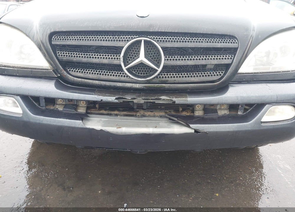 2004 MERCEDES-BENZ ML 350 4MATIC VIN: 4JGAB57E64A461485