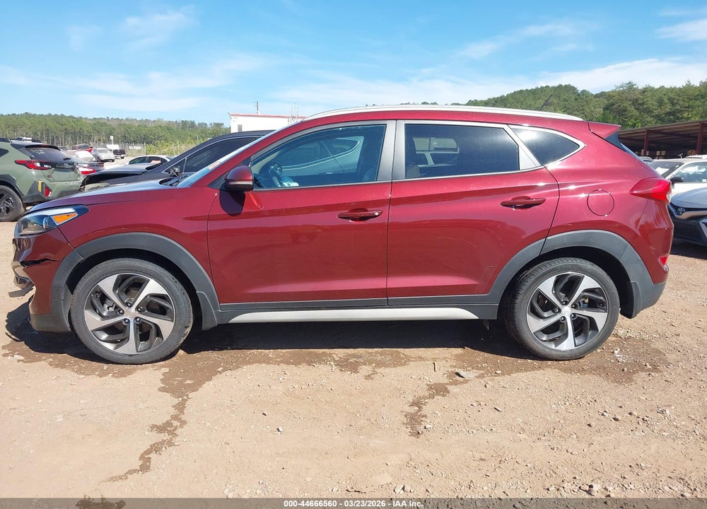 2017 HYUNDAI TUCSON SPORT VIN: KM8J33A27HU459264