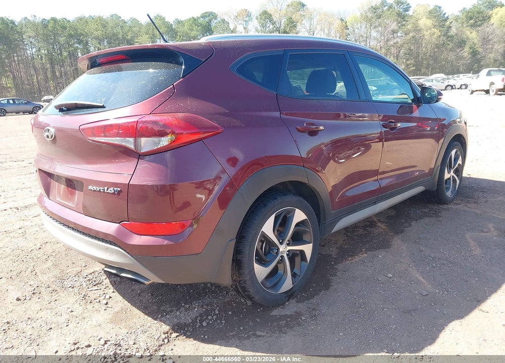 2017 HYUNDAI TUCSON SPORT VIN: KM8J33A27HU459264