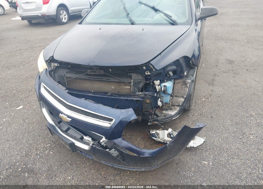 2011 CHEVROLET MALIBU LS VIN: 1G1ZB5E14BF228625