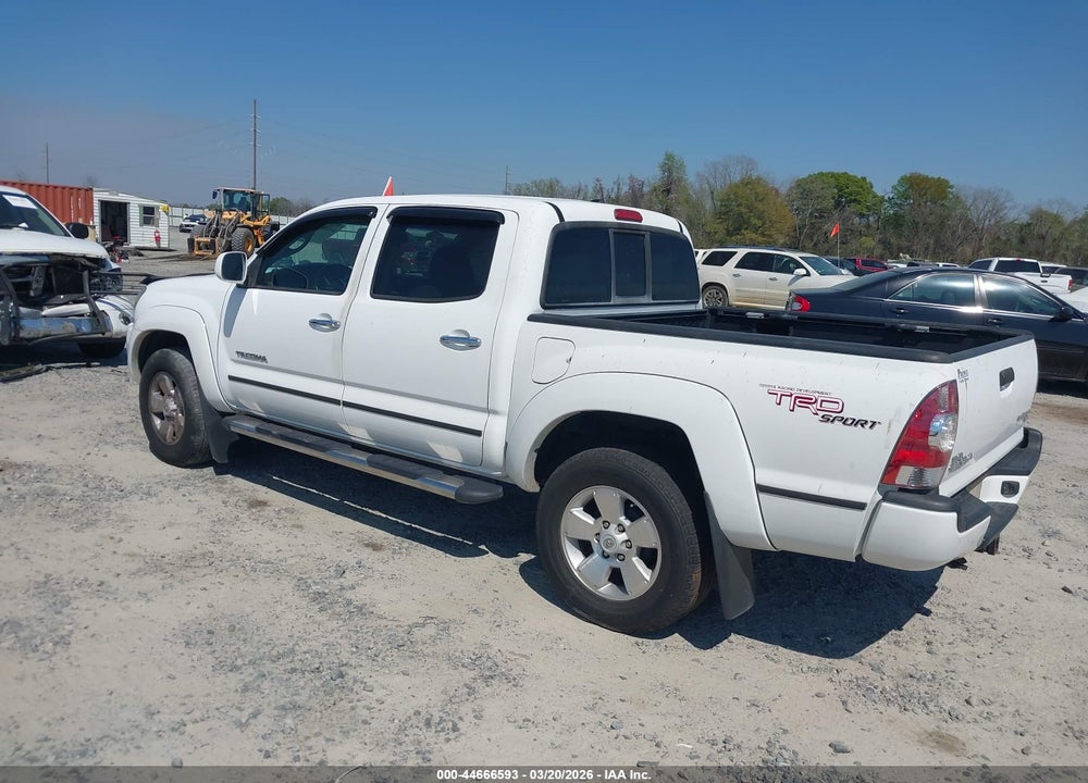 2011 TOYOTA TACOMA PRERUNNER V6 VIN: 3TMJU4GN4BM125987