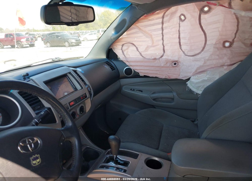 2011 TOYOTA TACOMA PRERUNNER V6 VIN: 3TMJU4GN4BM125987
