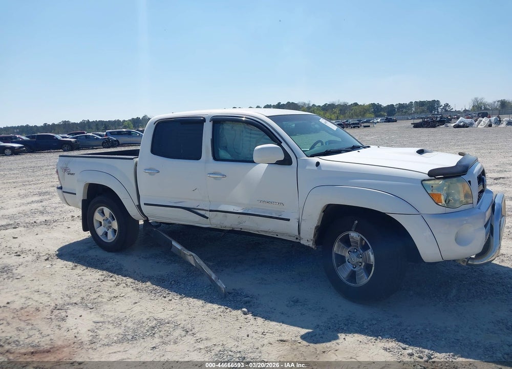 2011 TOYOTA TACOMA PRERUNNER V6 VIN: 3TMJU4GN4BM125987