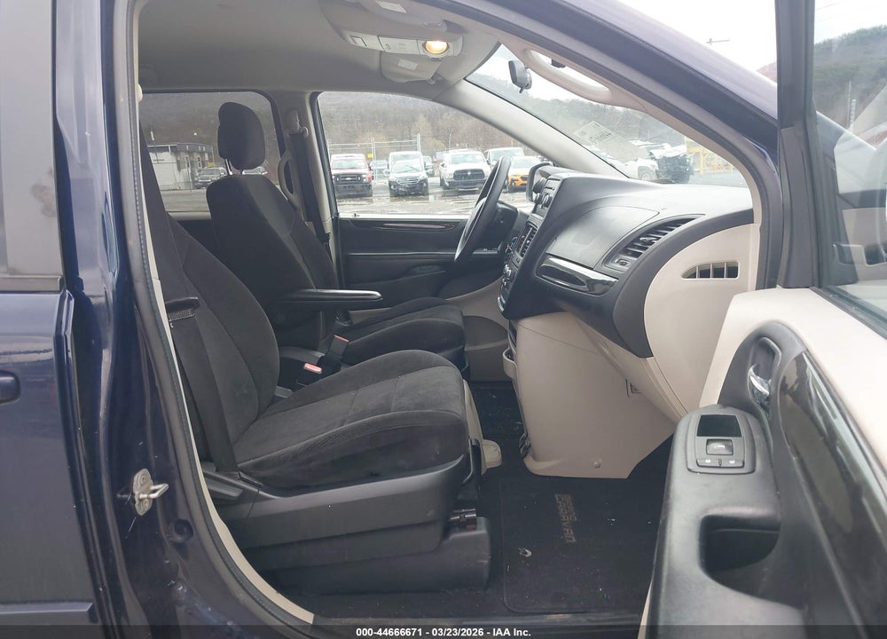 2013 DODGE GRAND CARAVAN SE VIN: 2C4RDGBG2DR560967