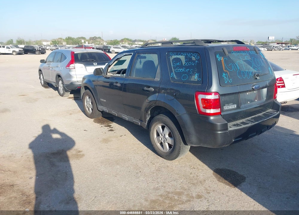 2008 FORD ESCAPE XLS VIN: 1FMCU02Z18KE38471