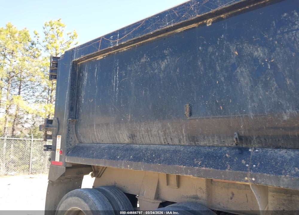2022 EAST MANUFACTURING DUMP SEMI TRAILER VIN: 1E1D3S282NR078681