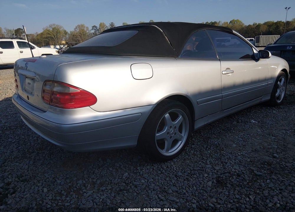 2002 MERCEDES-BENZ CLK 320 VIN: WDBLK65G32T129155
