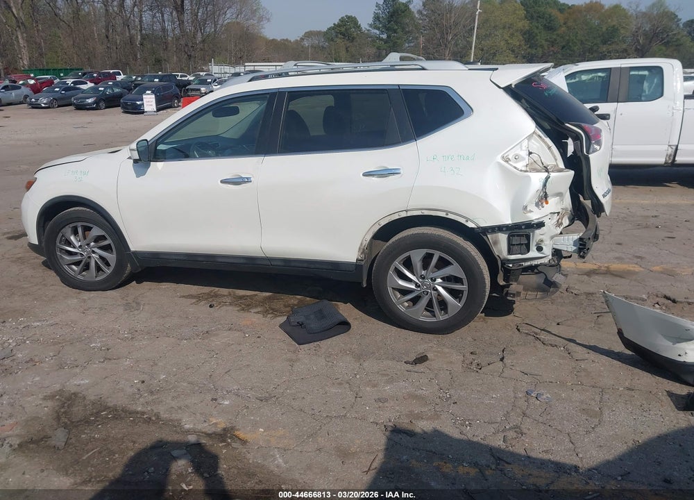 2015 NISSAN ROGUE SL VIN: 5N1AT2MT3FC775908