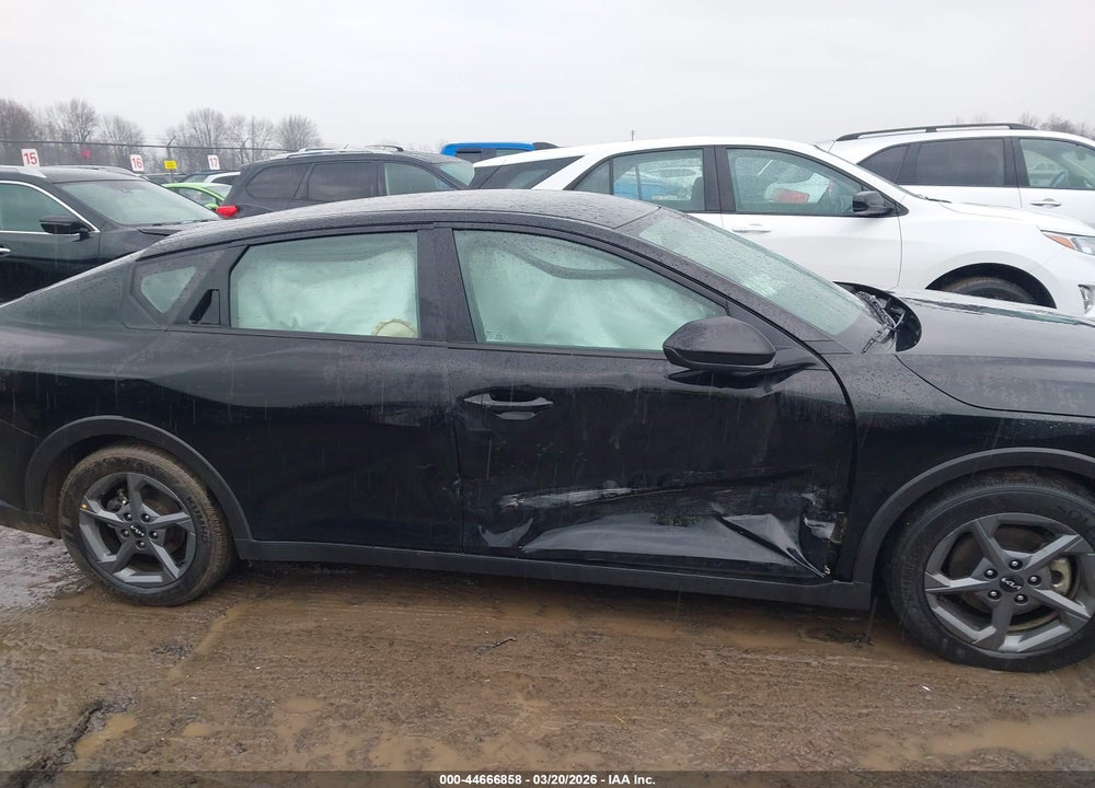 2025 KIA K4 LXS VIN: 3KPFT4DE6SE142300